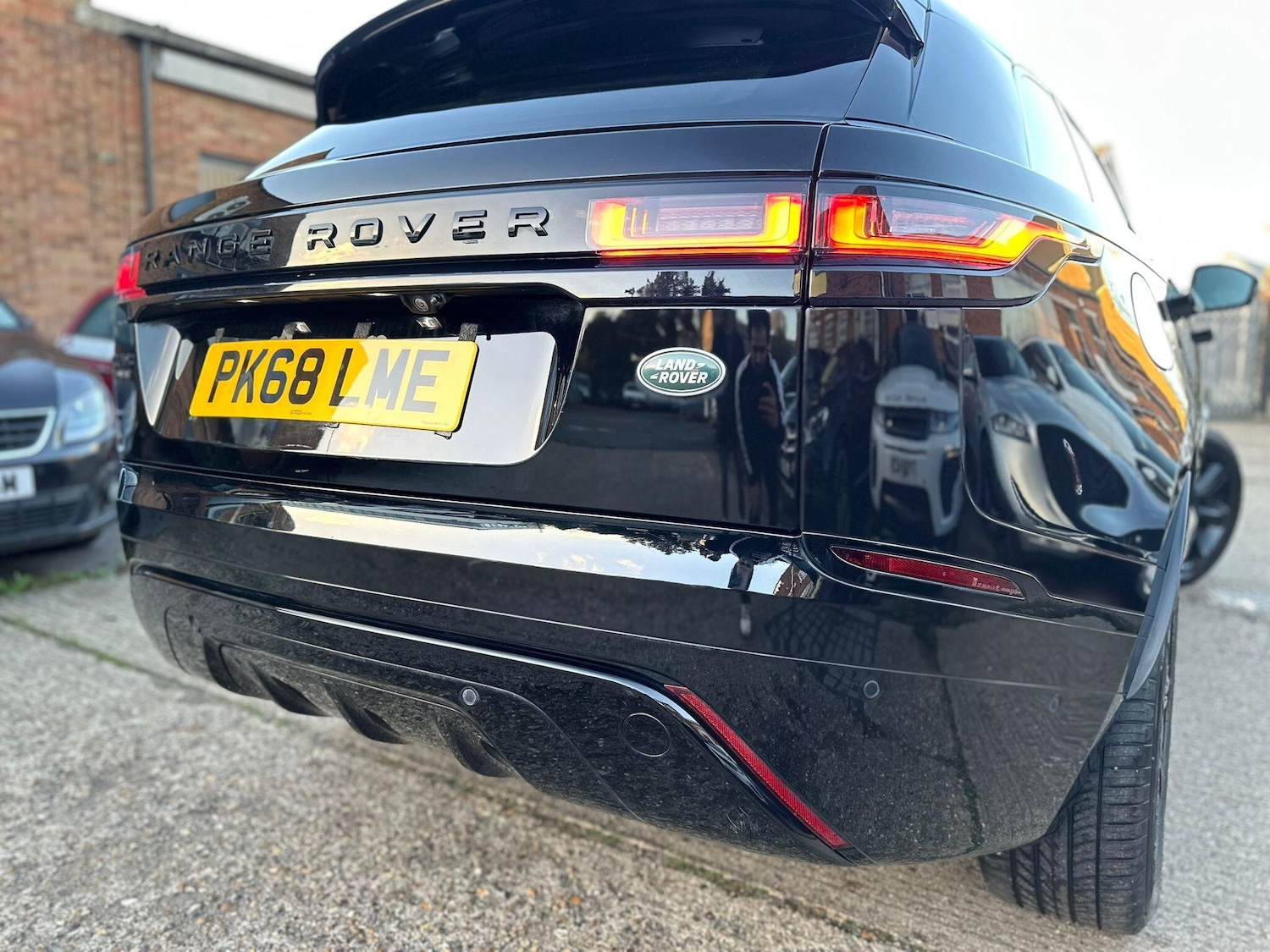 Used Land Rover Range Rover Velar 2018 for sale - 76522299: Photo 31