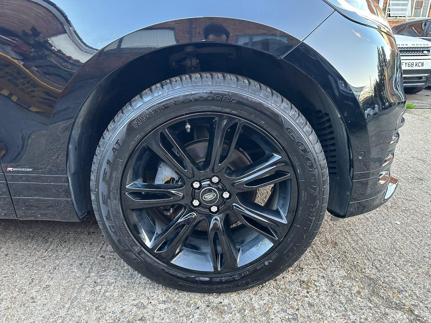 Used Land Rover Range Rover Velar 2018 for sale - 76522299: Photo 37