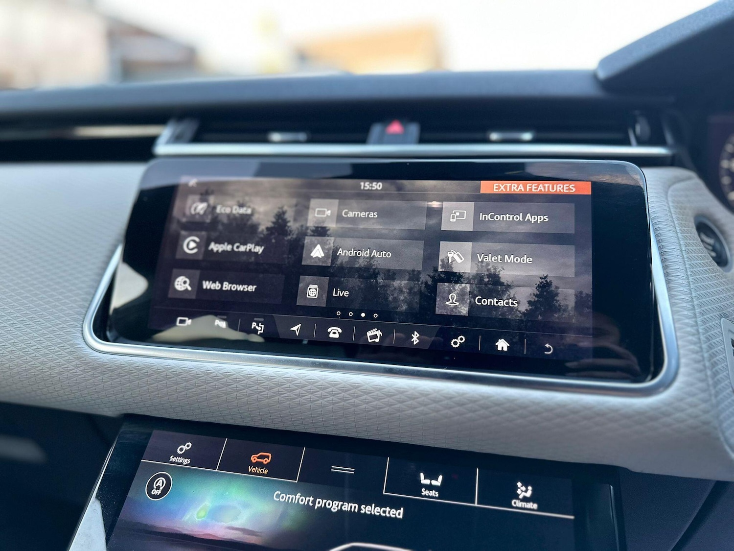 Used Land Rover Range Rover Velar 2018 for sale - 76522299: Photo 53