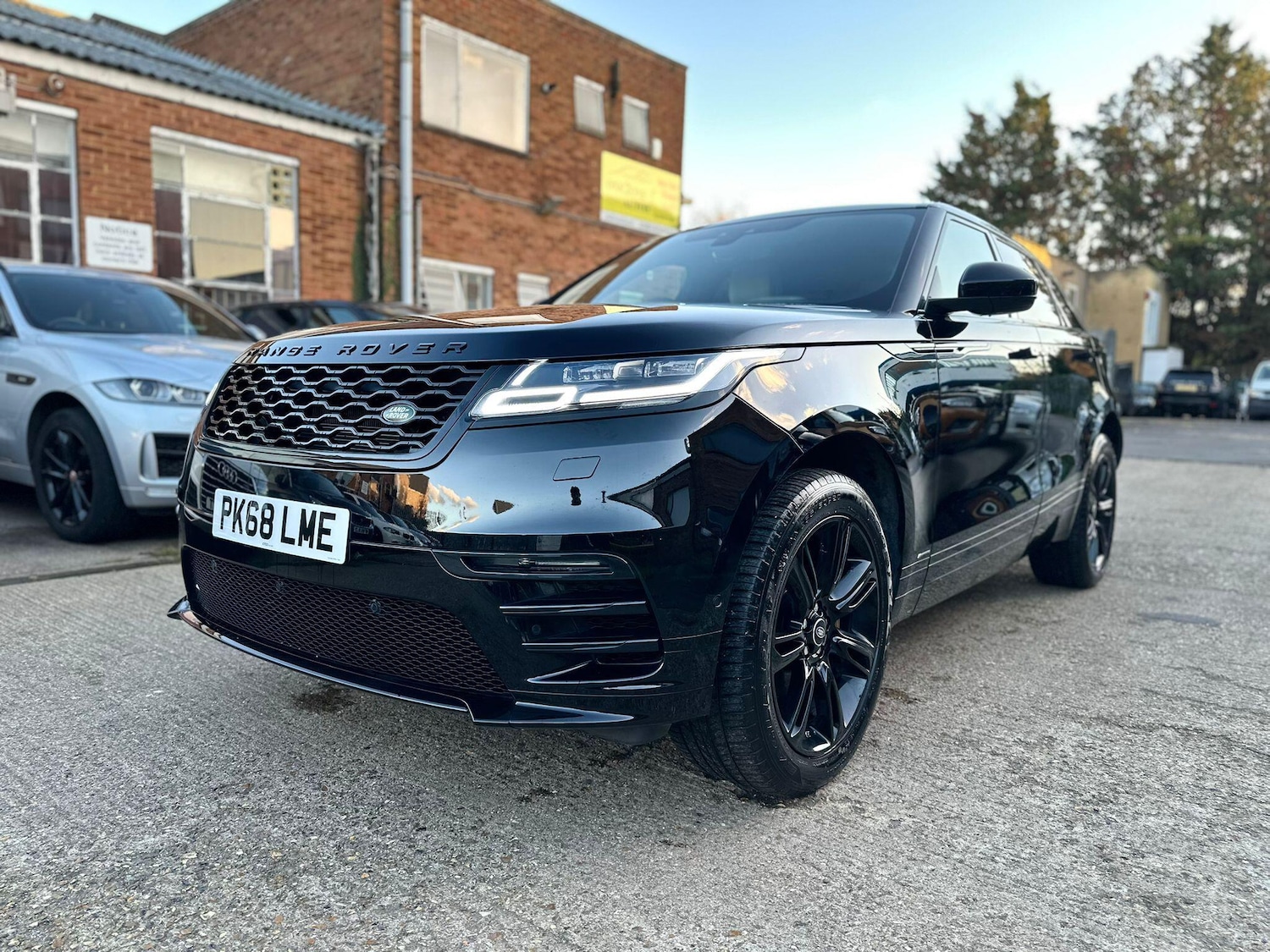Used Land Rover Range Rover Velar 2018 for sale - 76522299: Photo 63