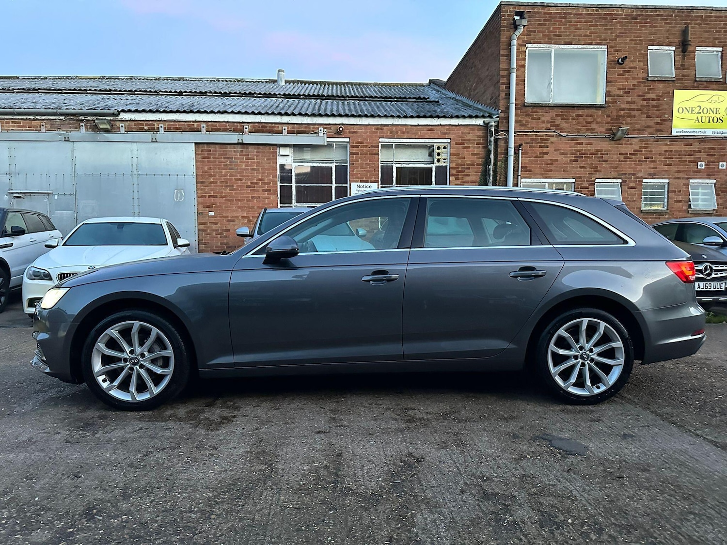 Used Audi A4 Avant 2019 for sale - 76942475: Photo 12