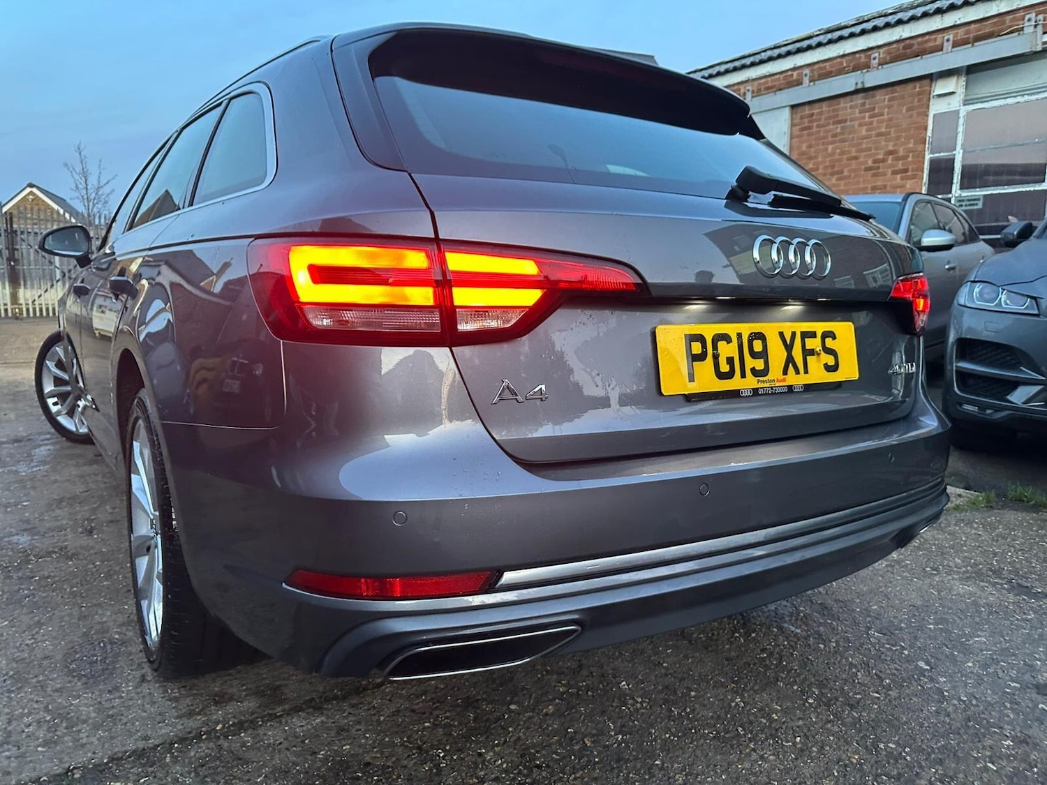 Used Audi A4 Avant 2019 for sale - 76942475: Photo 30