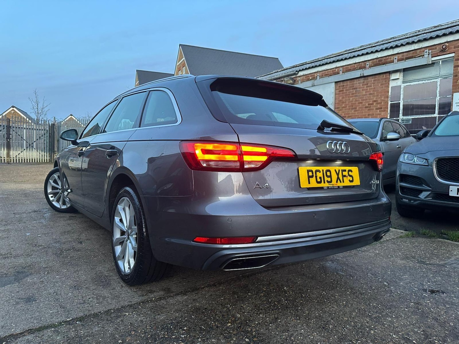 Used Audi A4 Avant 2019 for sale - 76942475: Photo 36