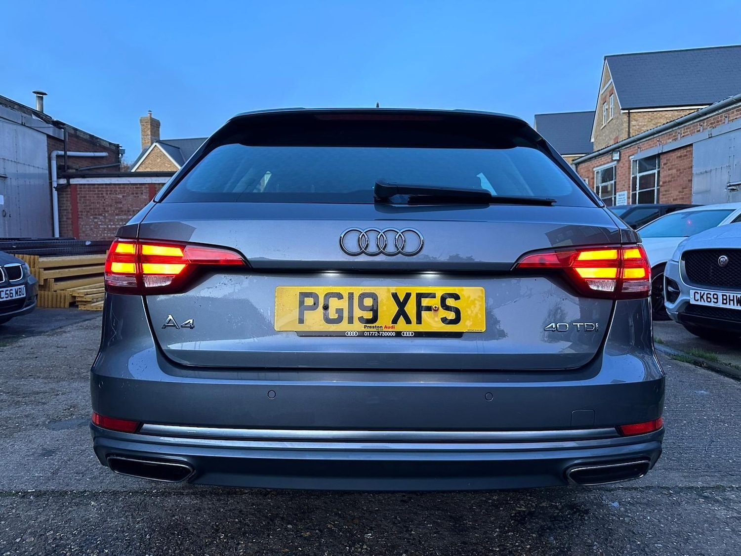 Used Audi A4 Avant 2019 for sale - 76942475: Photo 6