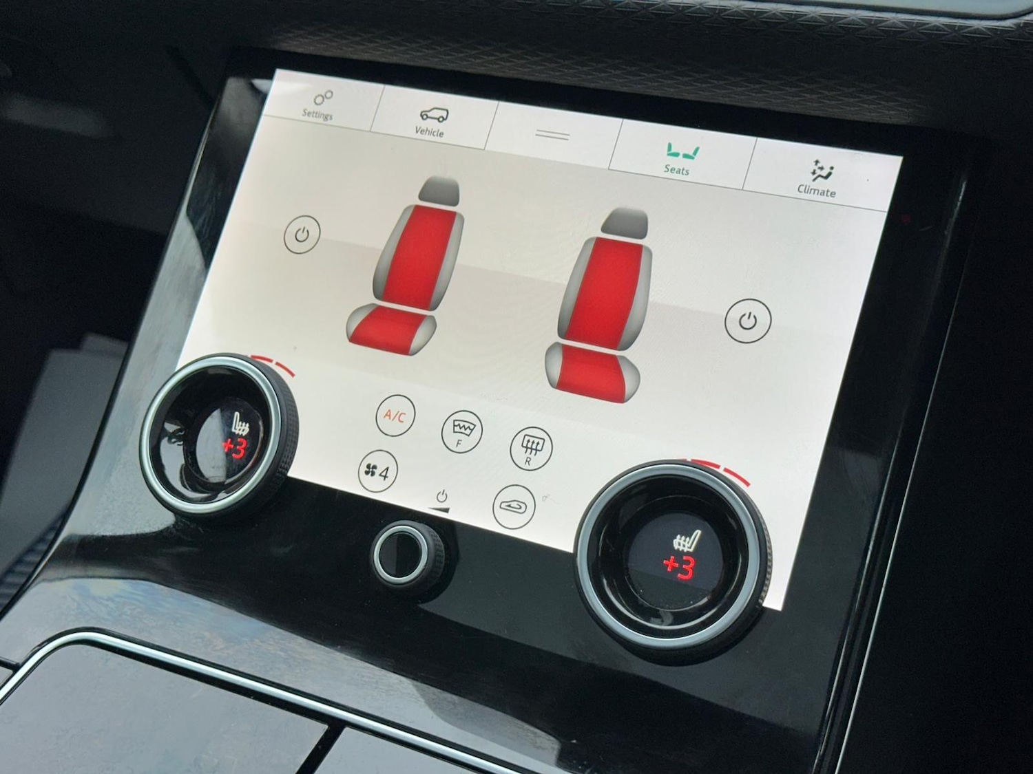 Used Land Rover Range Rover Velar 2019 for sale - 77203703: Photo 52