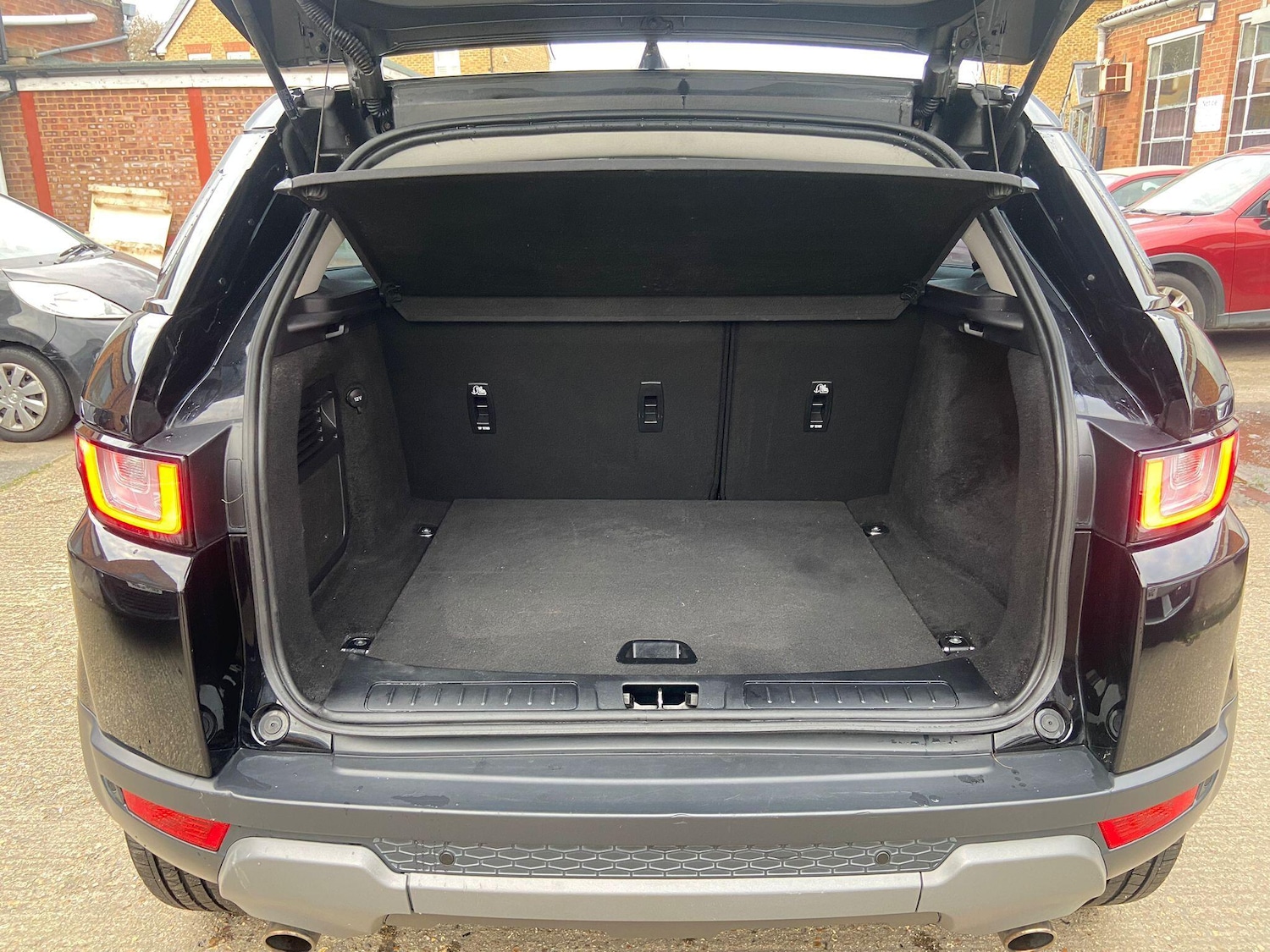 Used Land Rover Range Rover Evoque for sale - 77737656: Photo 28