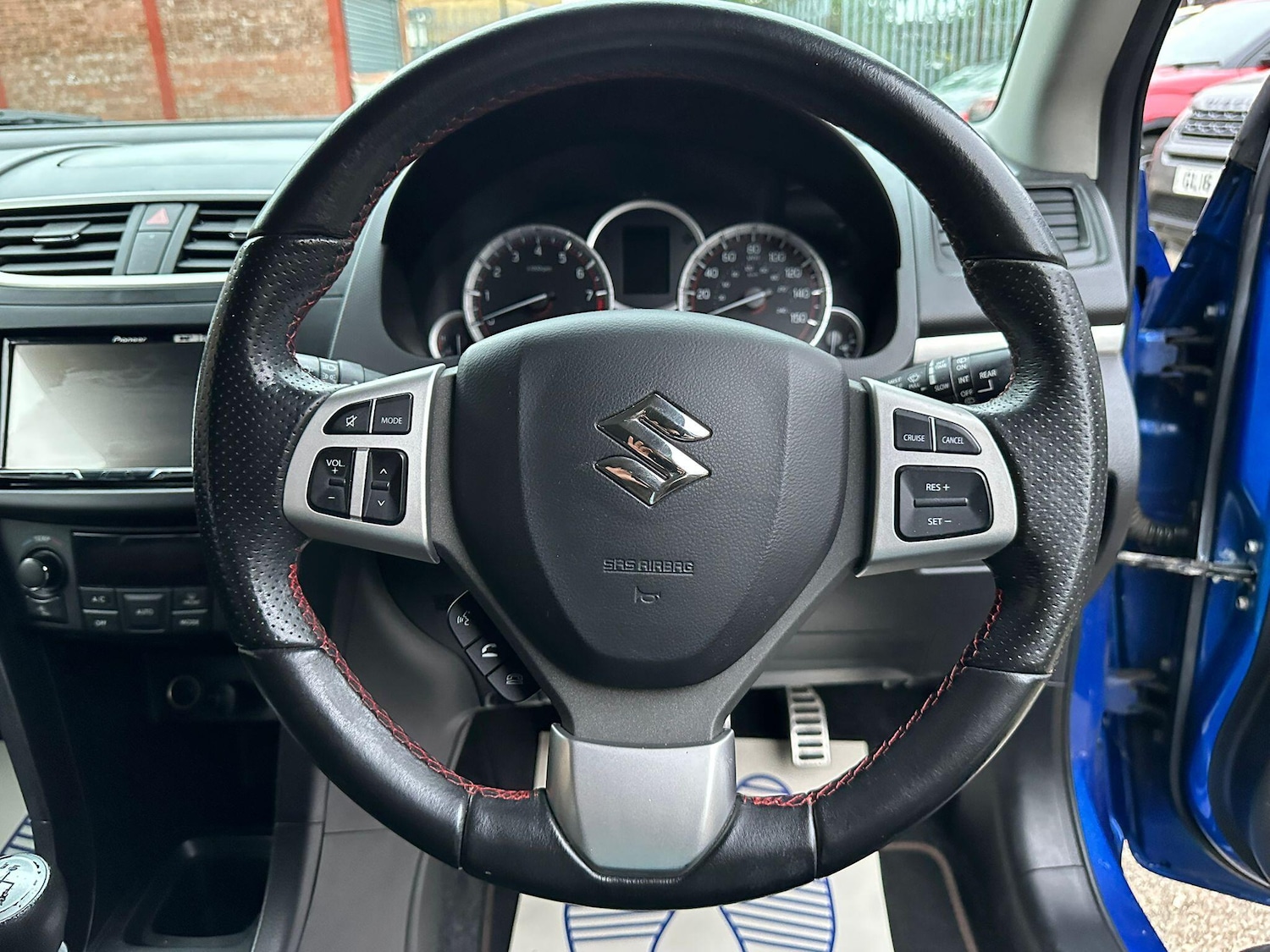 Used Suzuki Swift 2014 for sale - 76122043: Photo 20