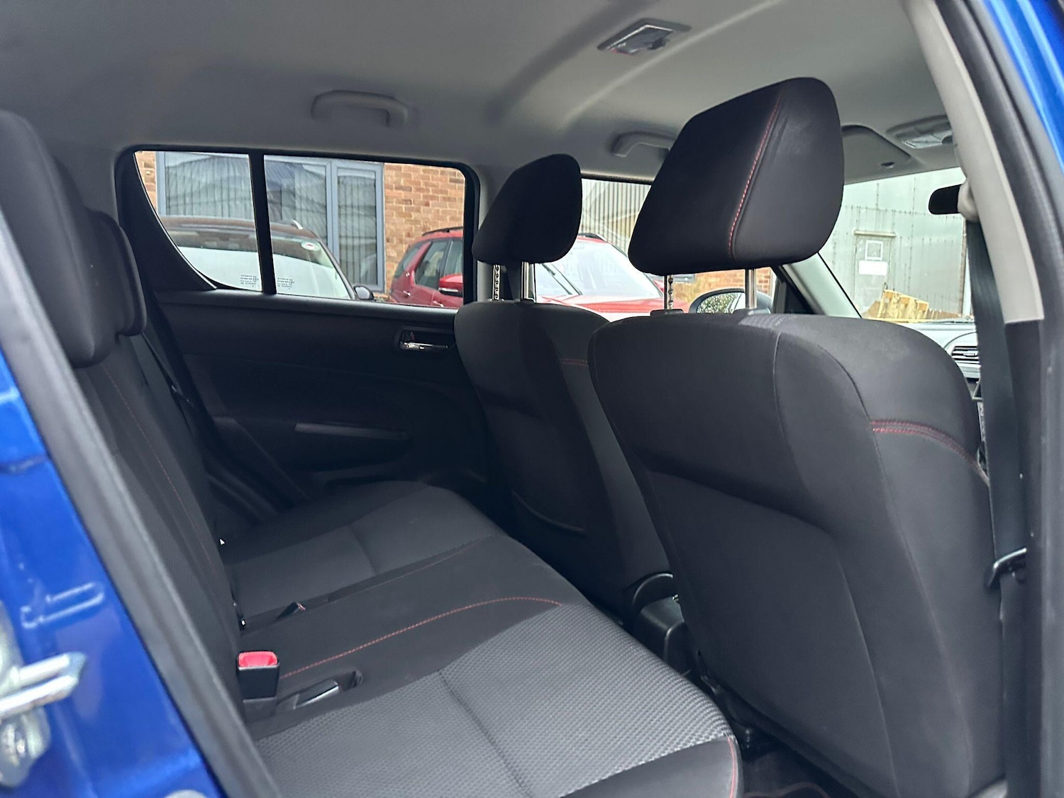 Used Suzuki Swift 2014 for sale - 76122043: Photo 39