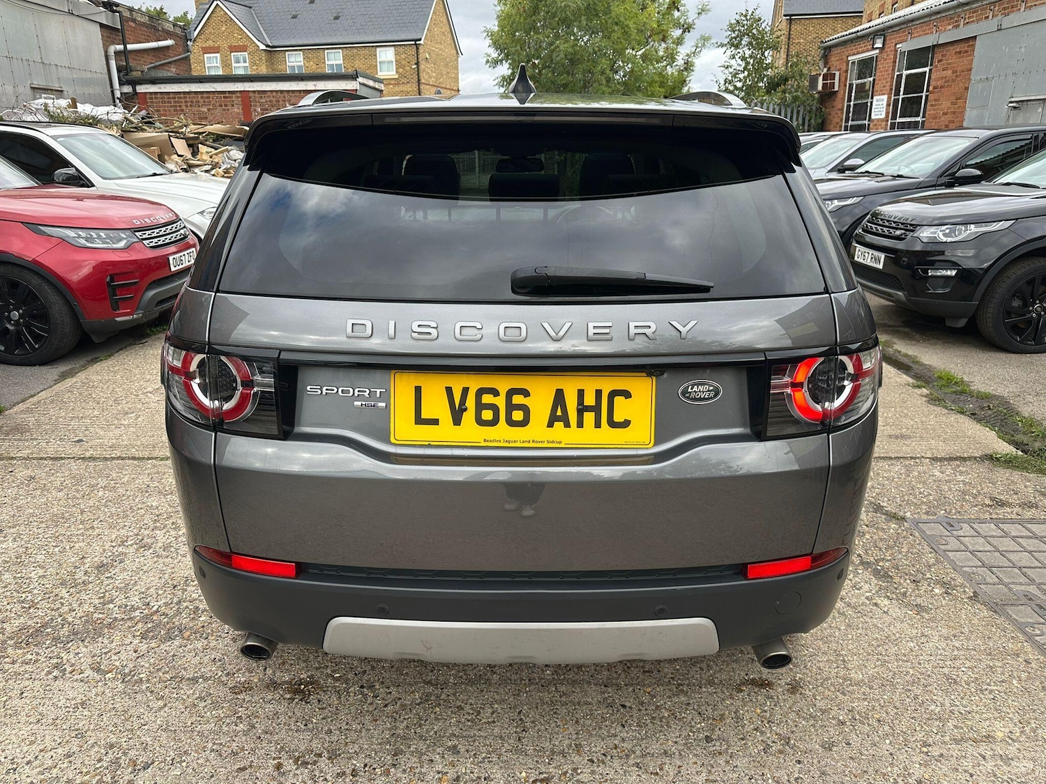 Used Land Rover Discovery Sport 2016 for sale - 76952894: Photo 27