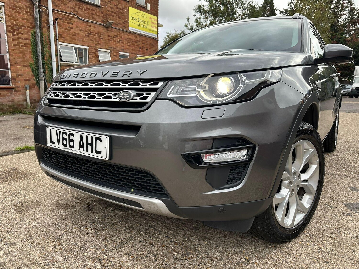 Used Land Rover Discovery Sport 2016 for sale - 76952894: Photo 29