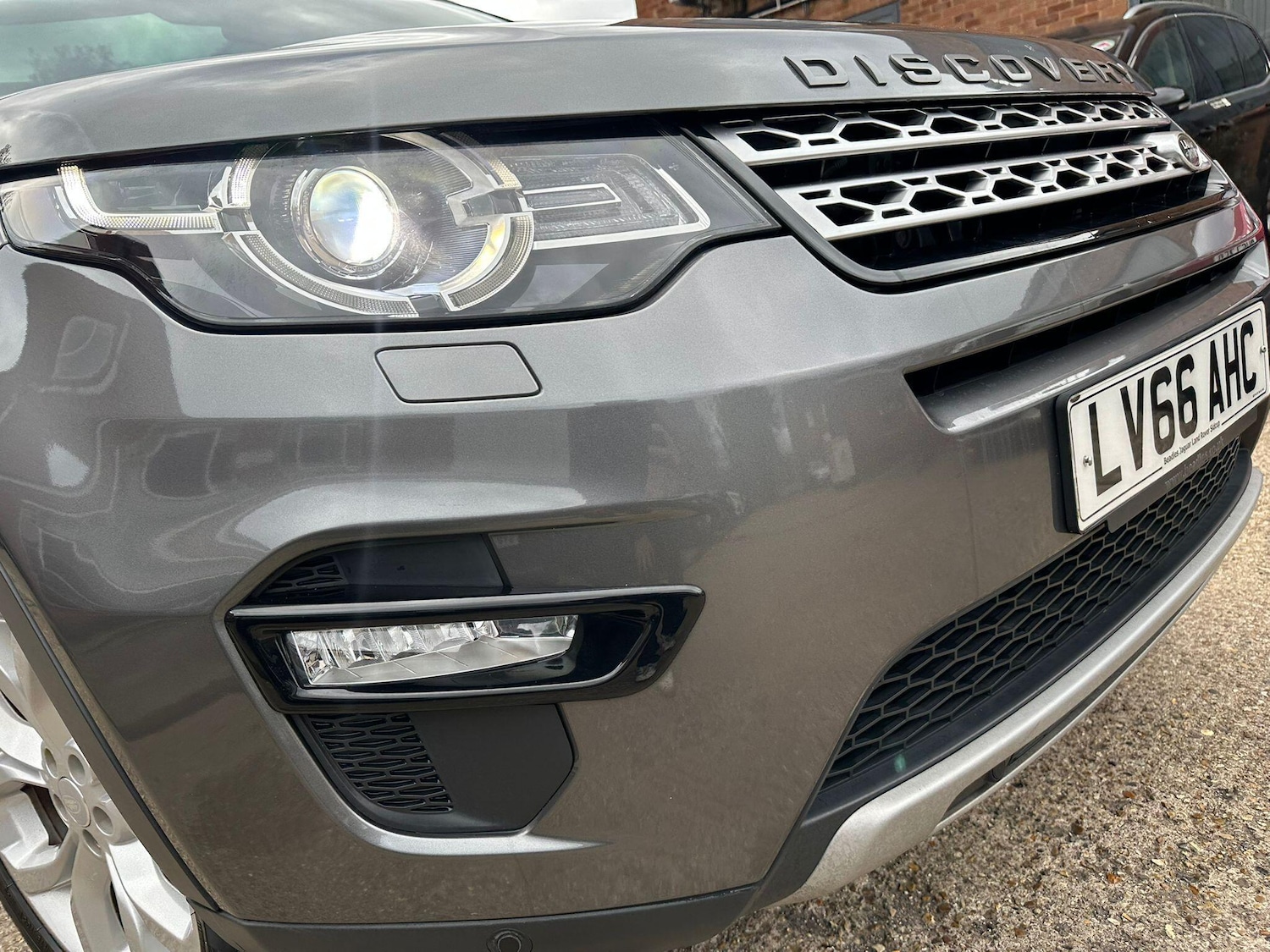 Used Land Rover Discovery Sport 2016 for sale - 76952894: Photo 30