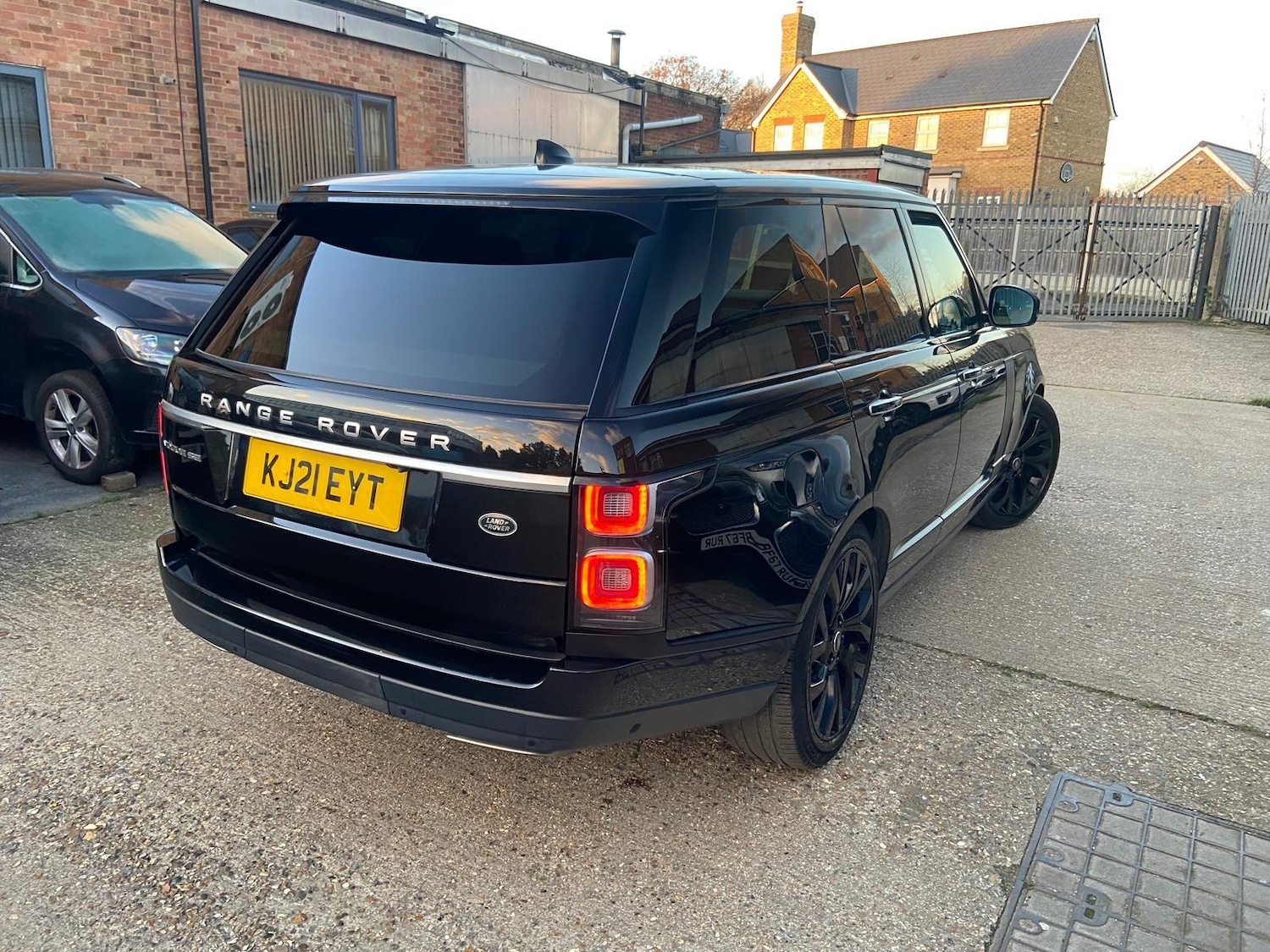 Used Land Rover Range Rover 2021 for sale - 77052502: Photo 3