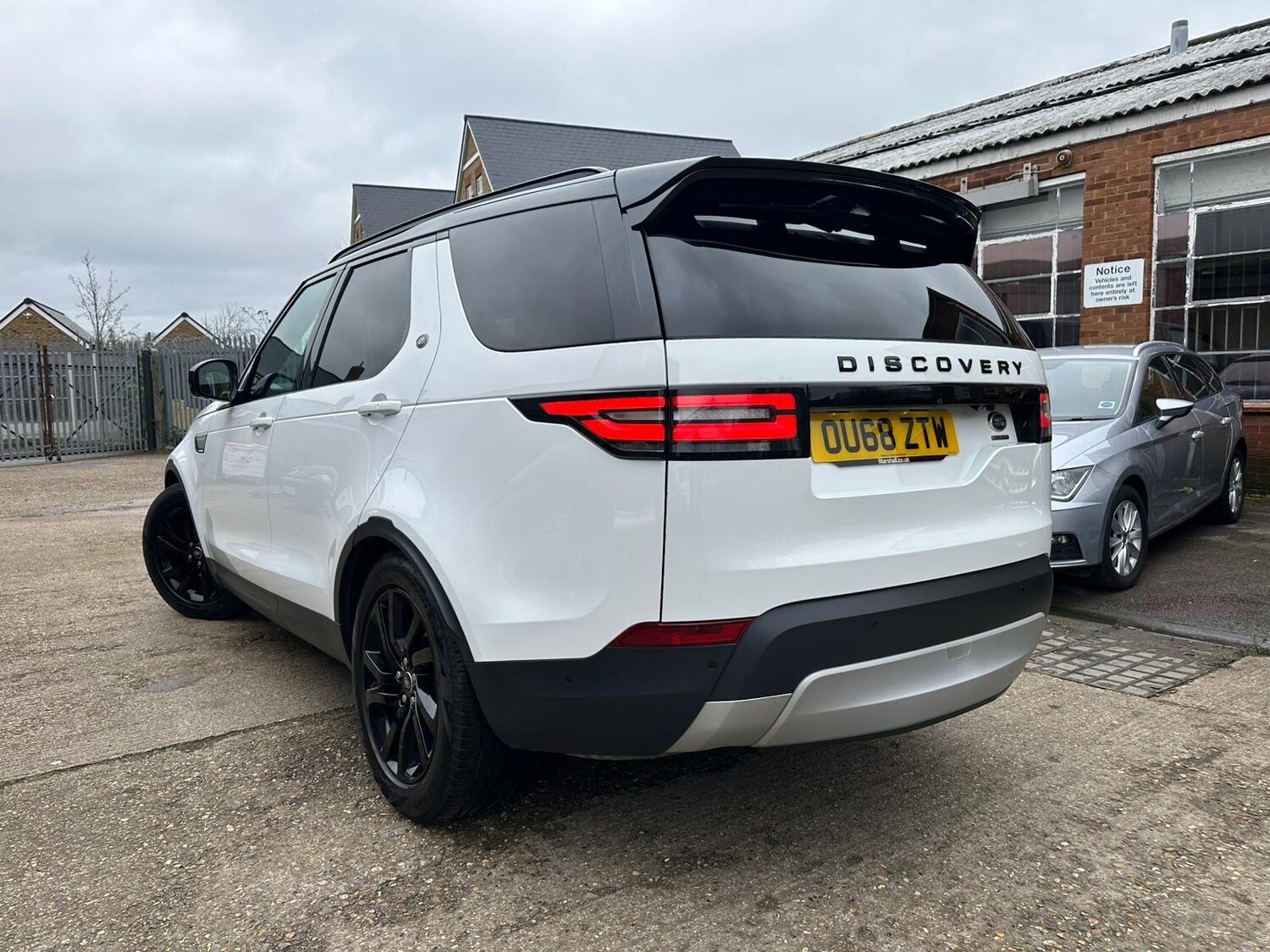 Used Land Rover Discovery 2018 for sale - 77633238: Photo 22