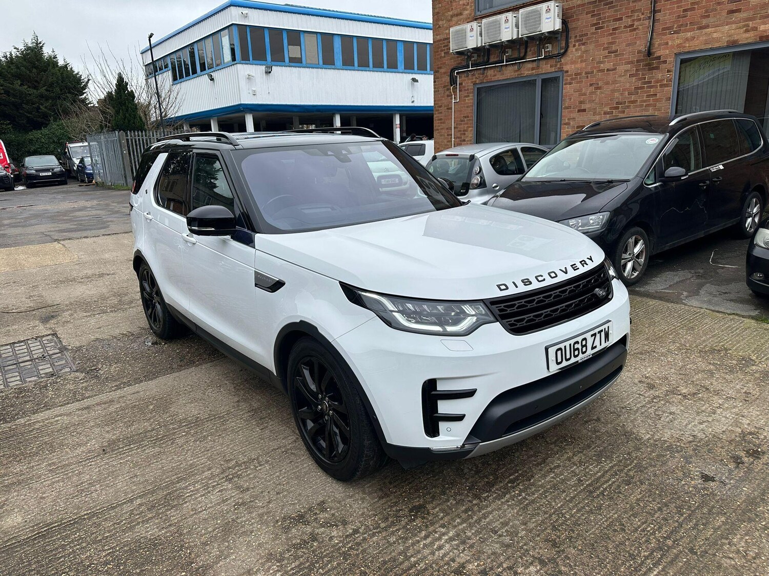Used Land Rover Discovery 2018 for sale - 77633238: Photo 23