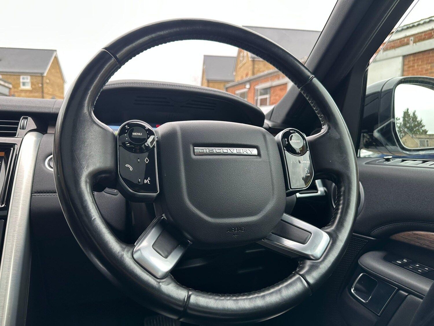 Used Land Rover Discovery 2018 for sale - 77633238: Photo 59