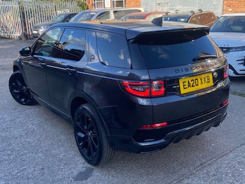 Used Land Rover Discovery Sport 2020 for sale - 79445449: Photo