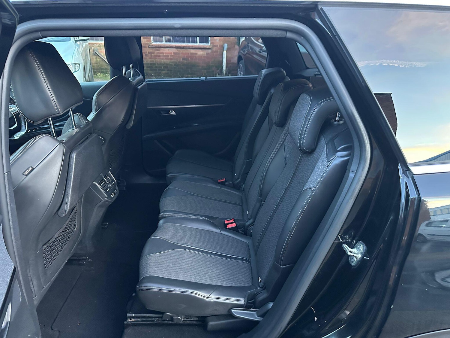 Used Peugeot 5008 2018 for sale - 77229726: Photo 15