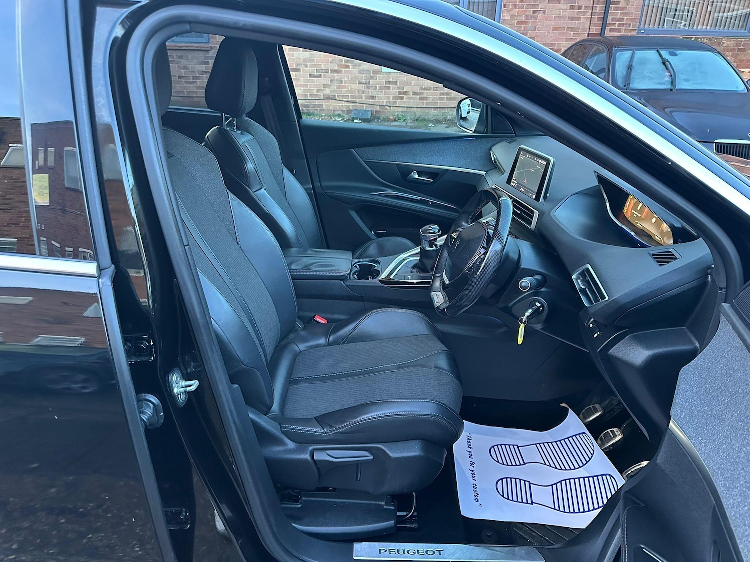 Used Peugeot 5008 2018 for sale - 77229726: Photo 17