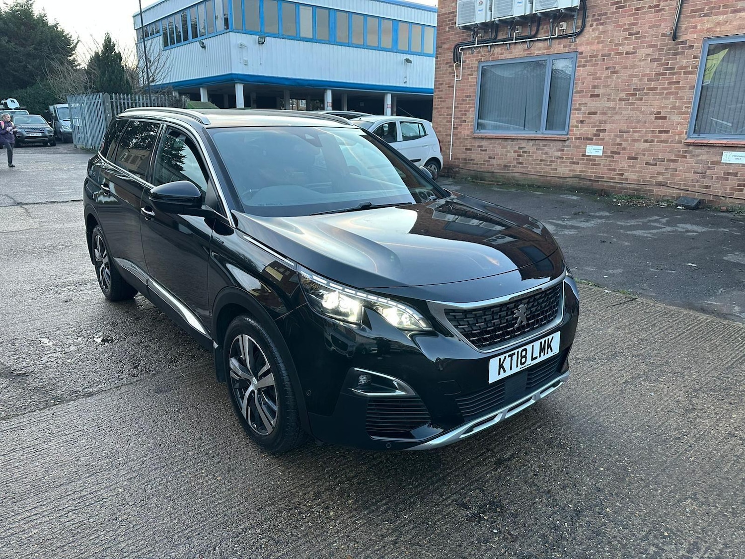 Used Peugeot 5008 2018 for sale - 77229726: Photo 31