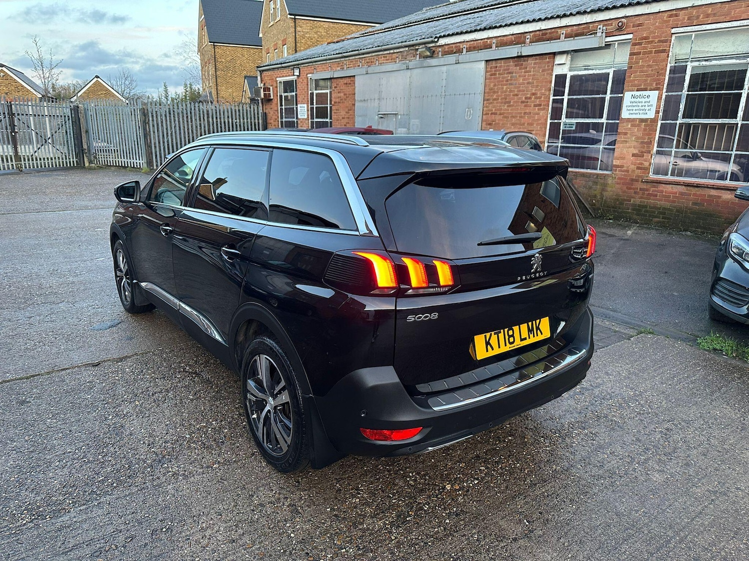 Used Peugeot 5008 2018 for sale - 77229726: Photo 36