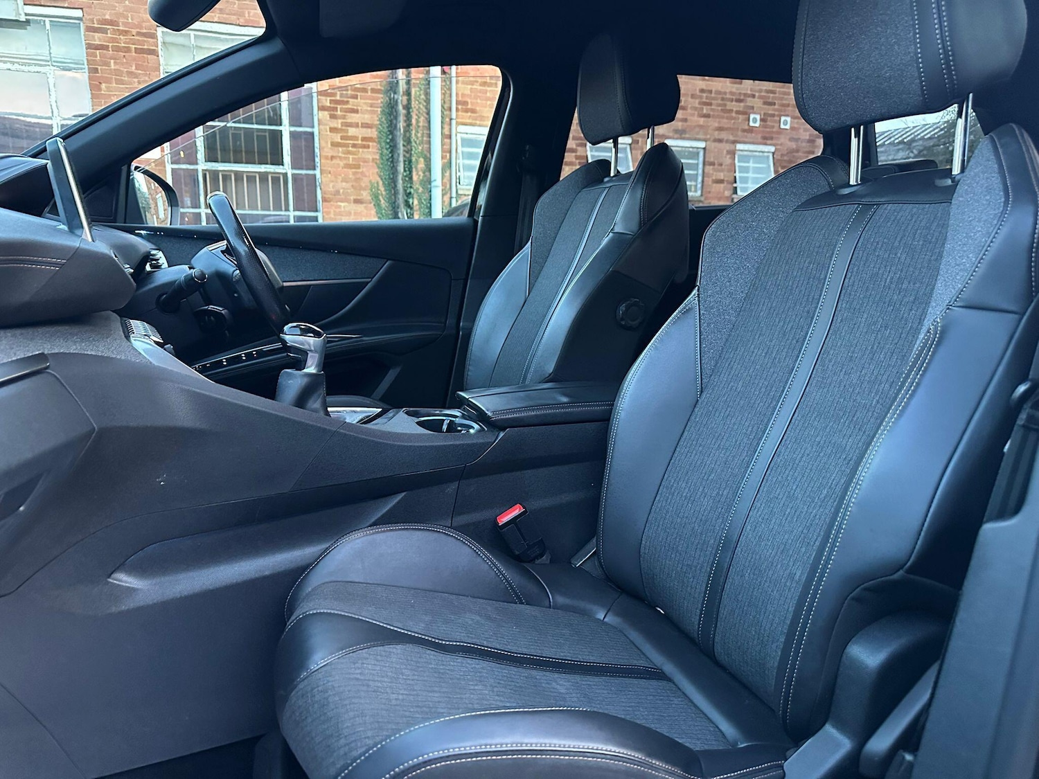 Used Peugeot 5008 2018 for sale - 77229726: Photo 40