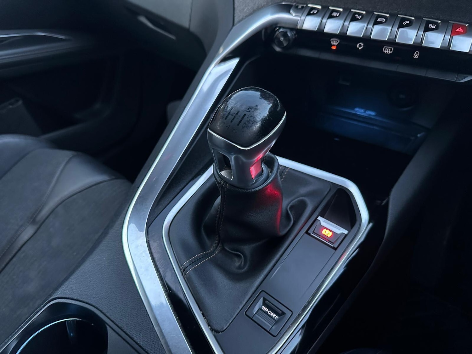 Used Peugeot 5008 2018 for sale - 77229726: Photo 49