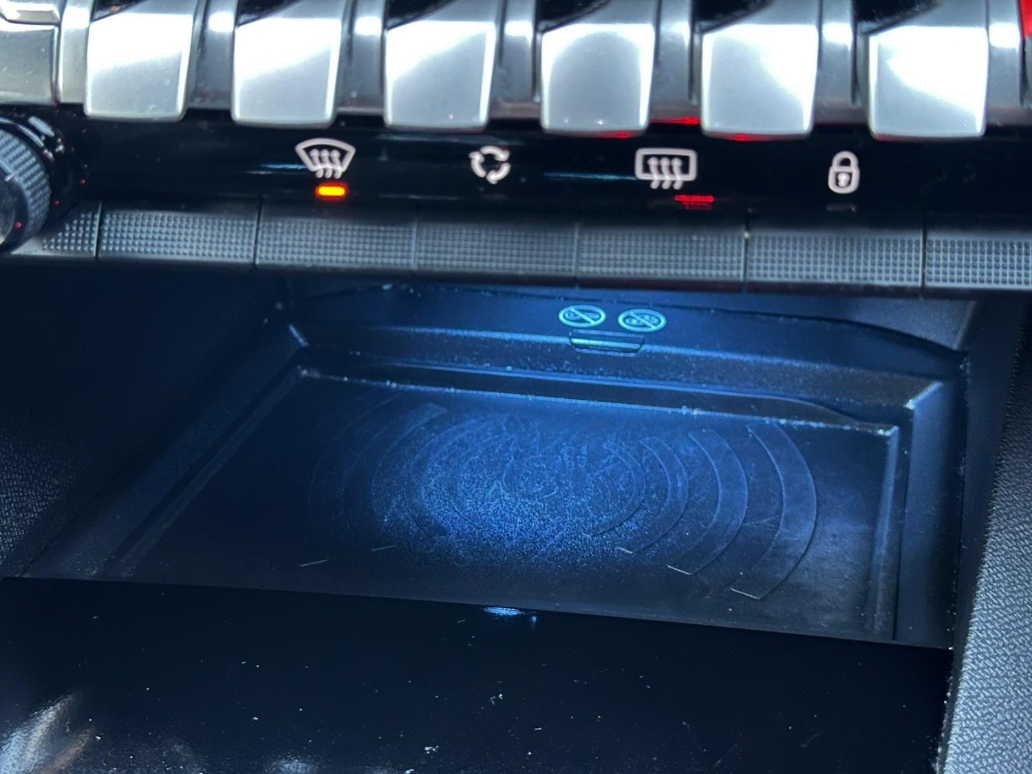 Used Peugeot 5008 2018 for sale - 77229726: Photo 55