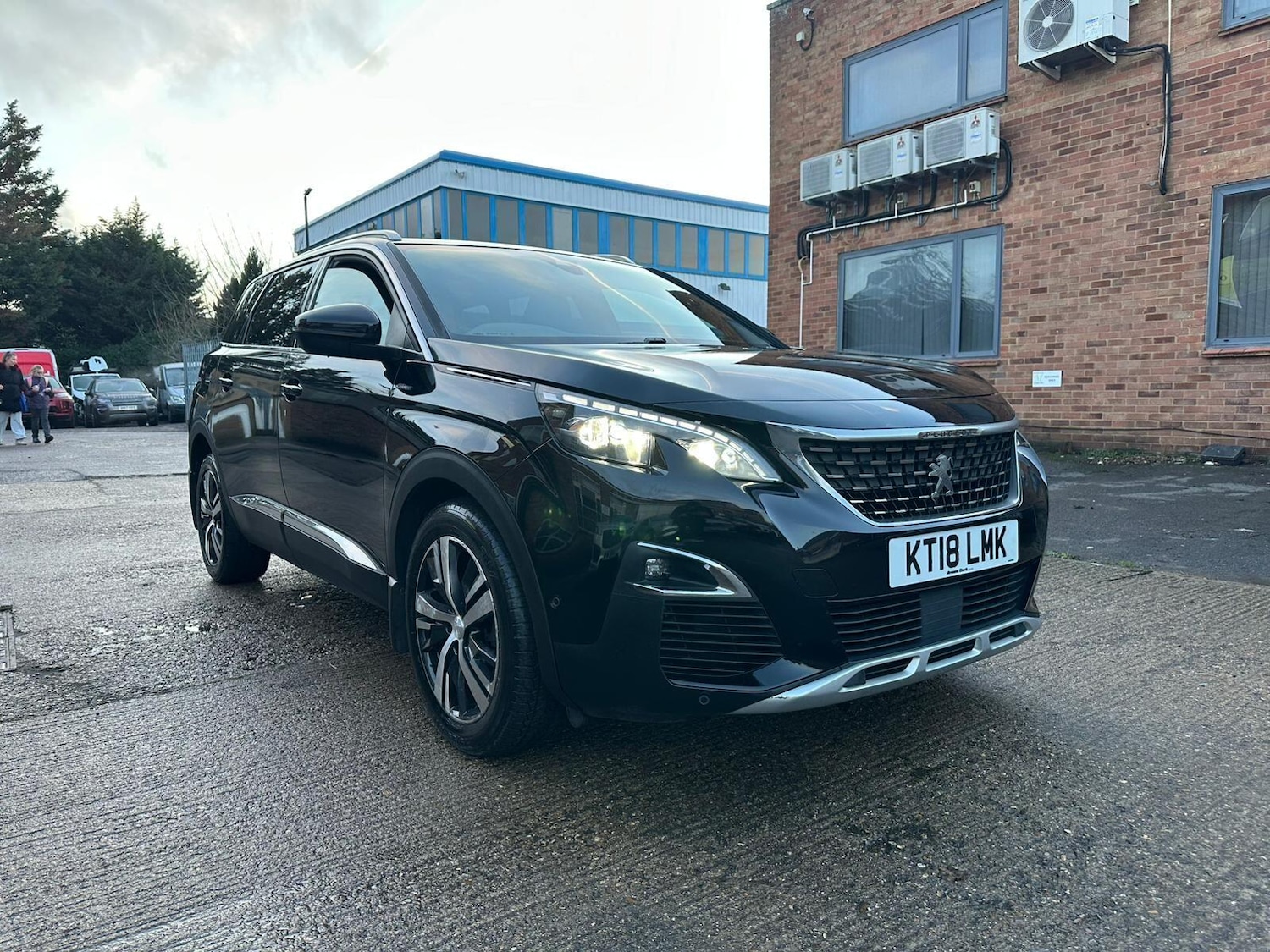 Used Peugeot 5008 2018 for sale - 77229726: Photo 58