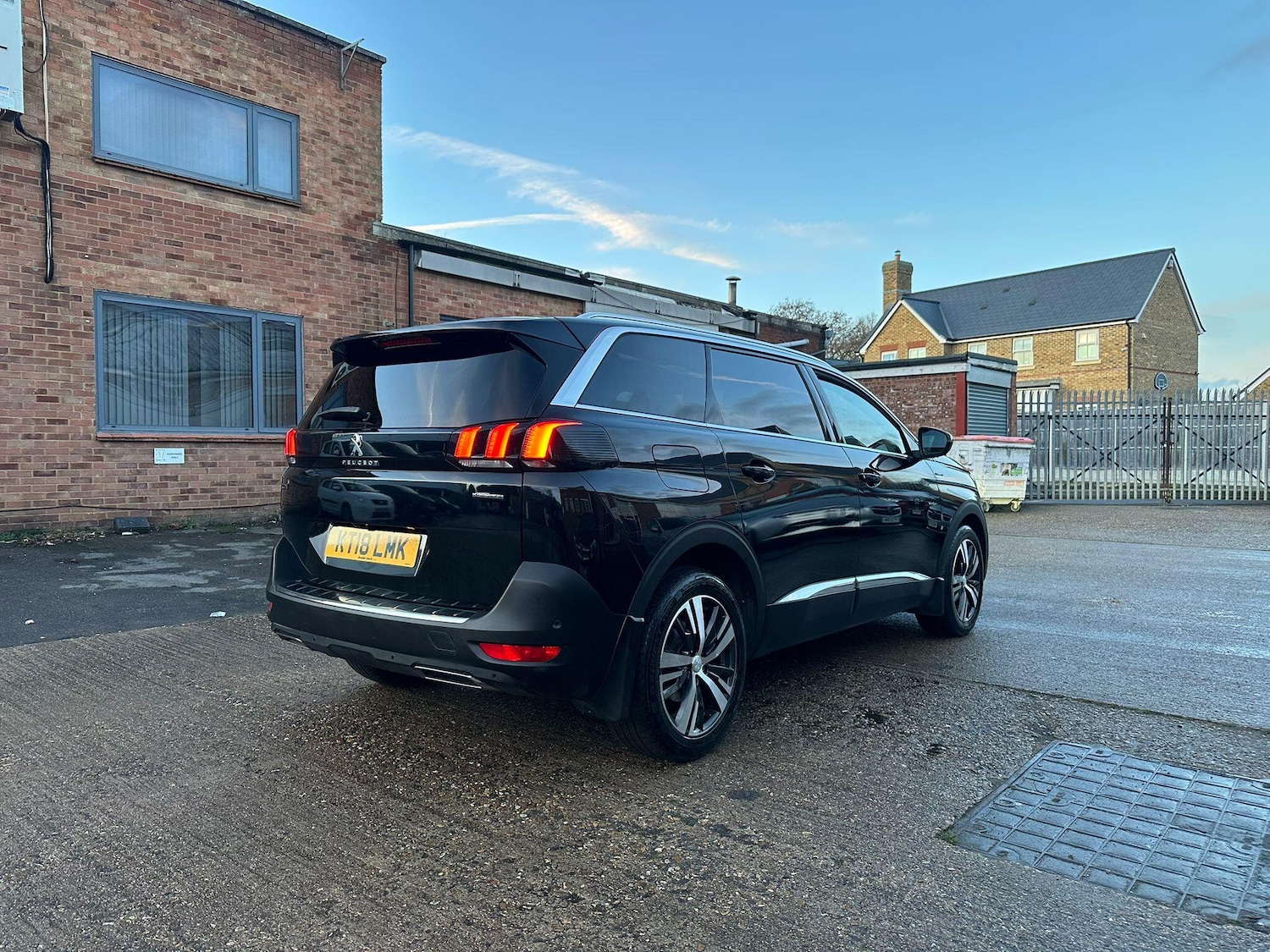 Used Peugeot 5008 2018 for sale - 77229726: Photo 9