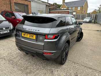 Used Land Rover Range Rover Evoque 2017 for sale - 76239397: Photo 3