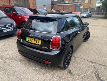Used MINI Electric Hatch 2021 for sale - 75915332: Photo