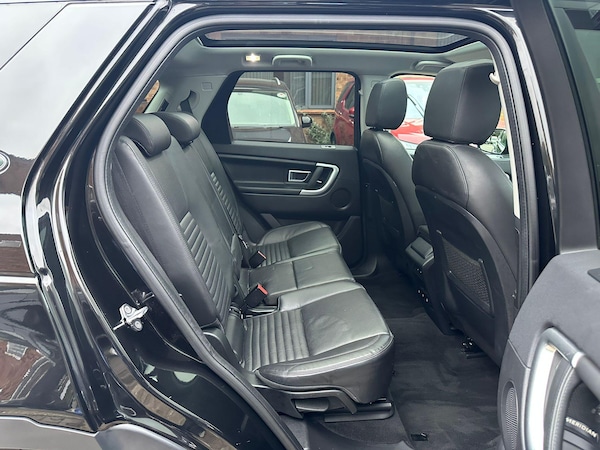 Used Land Rover Discovery Sport 2018 for sale - 76239309: Photo 16