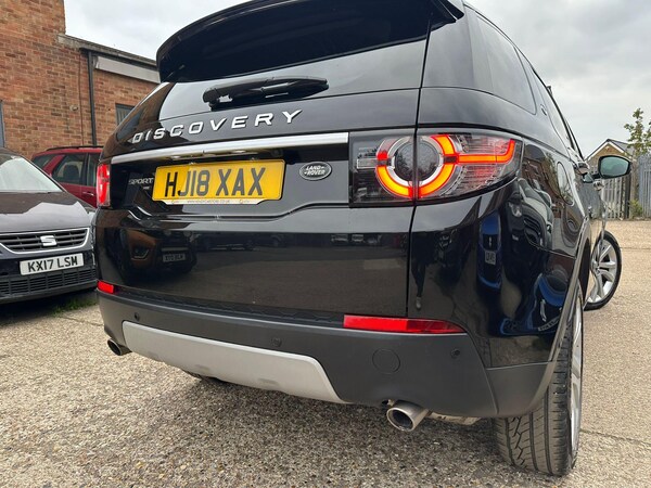 Used Land Rover Discovery Sport 2018 for sale - 76239309: Photo 33