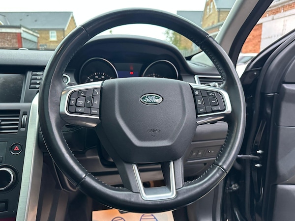 Used Land Rover Discovery Sport 2018 for sale - 76239309: Photo 53