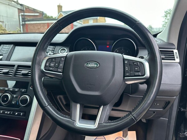 Used Land Rover Discovery Sport 2018 for sale - 76239309: Photo 54