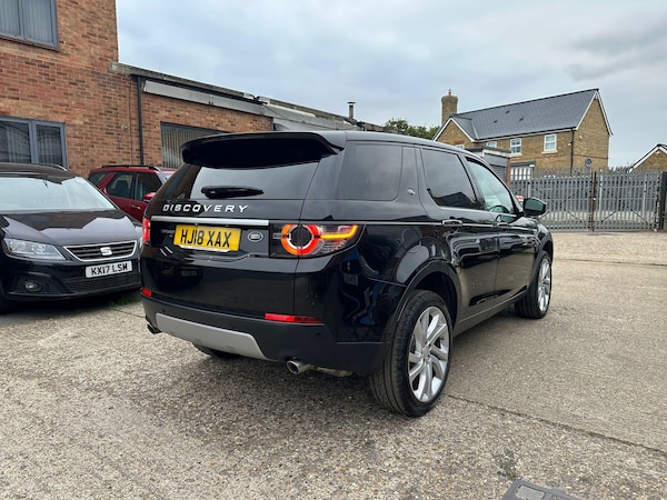 Used Land Rover Discovery Sport 2018 for sale - 76239309: Photo 9