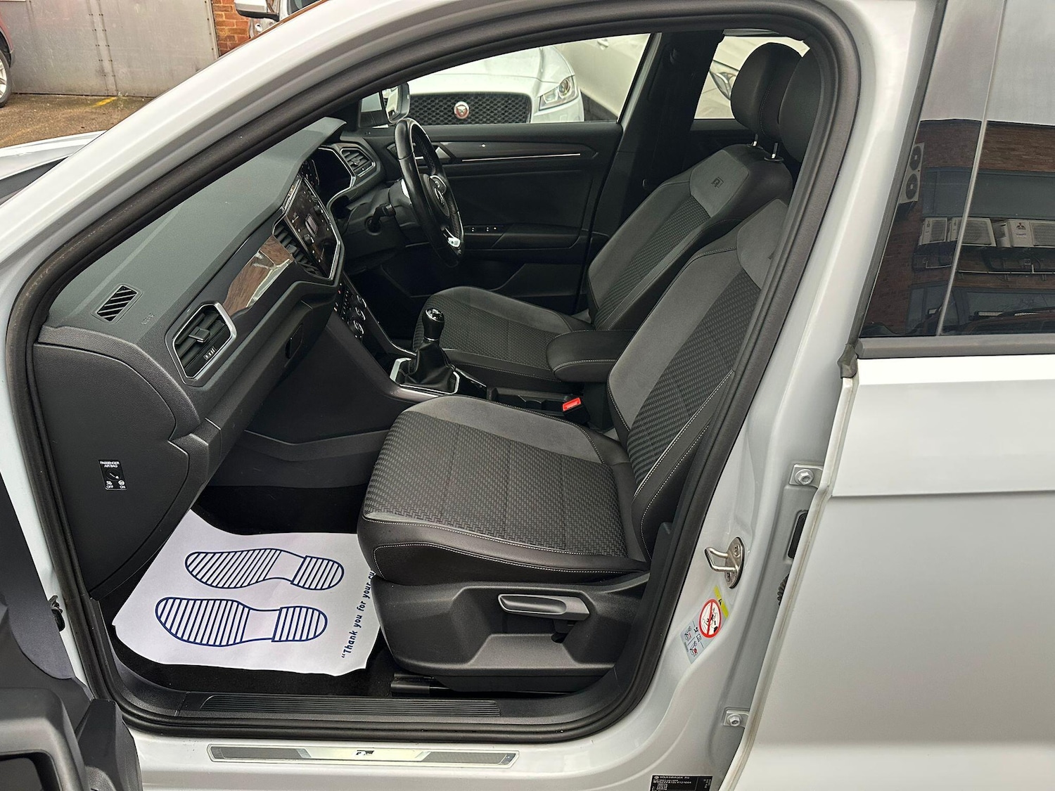 Used Volkswagen T-Roc 2020 for sale - 77156769: Photo 14