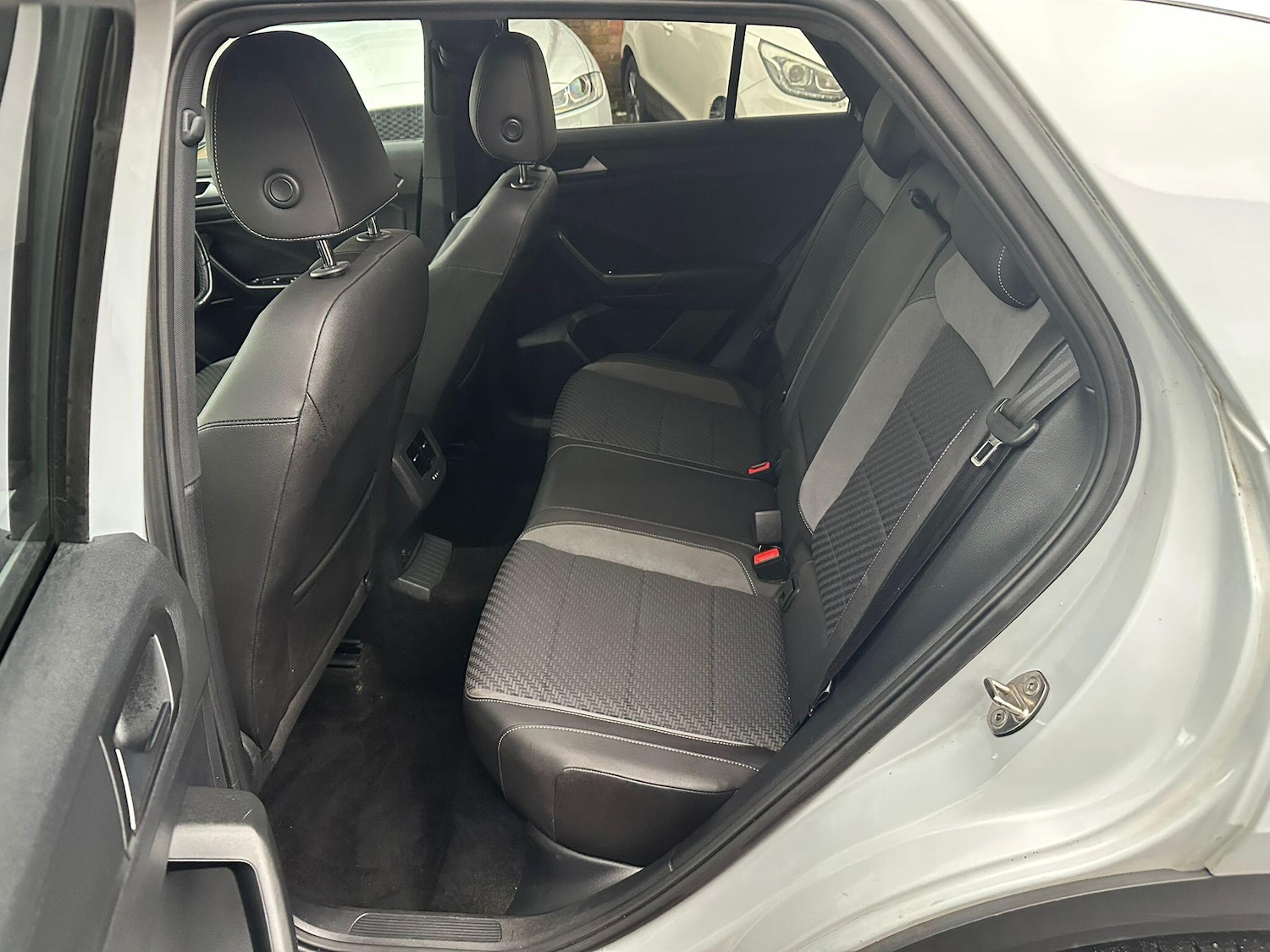 Used Volkswagen T-Roc 2020 for sale - 77156769: Photo 15