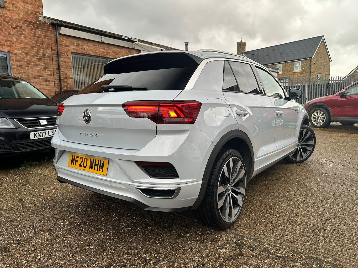 Used Volkswagen T-Roc 2020 for sale - 77156769: Photo 3