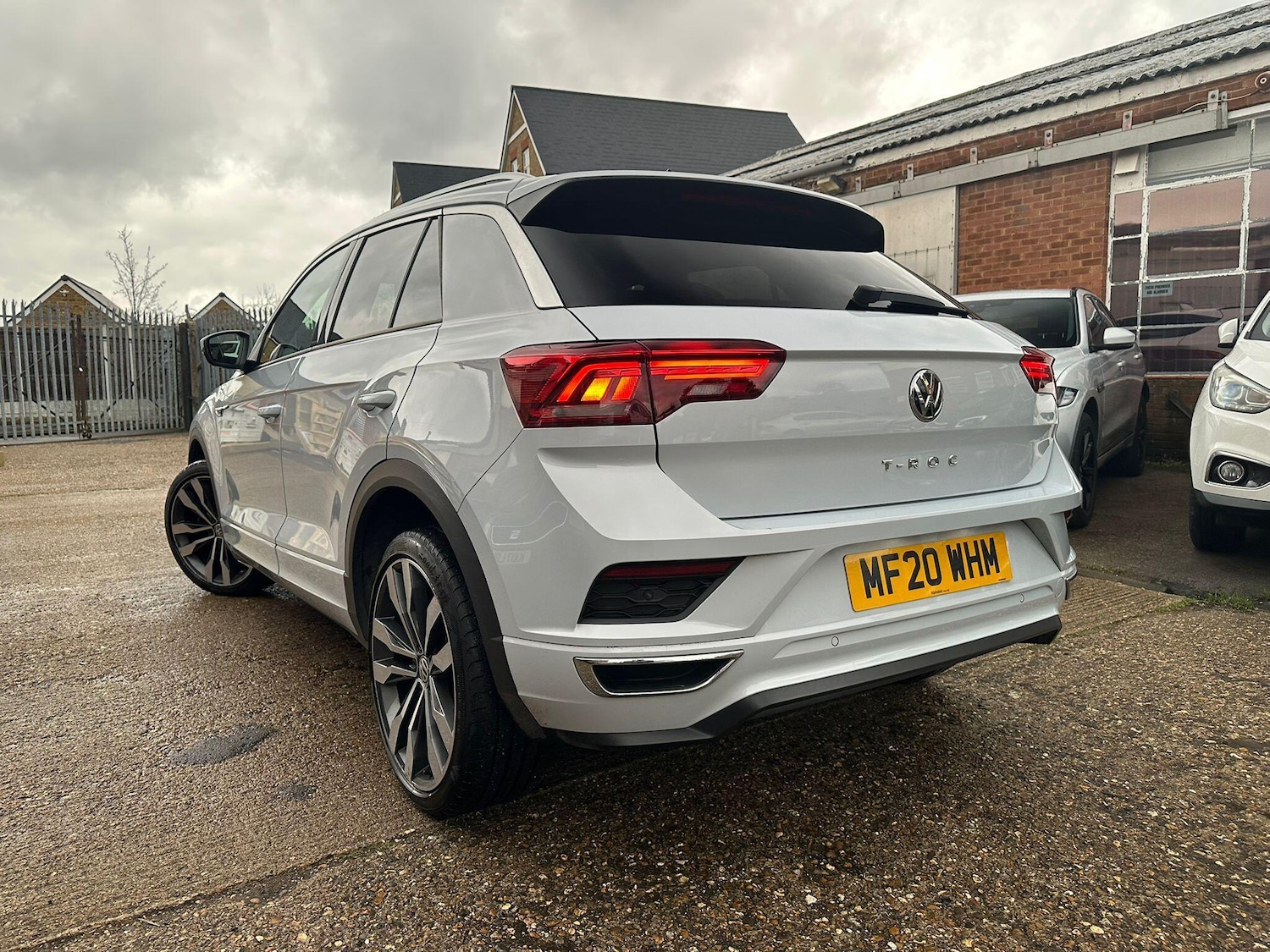 Used Volkswagen T-Roc 2020 for sale - 77156769: Photo 4