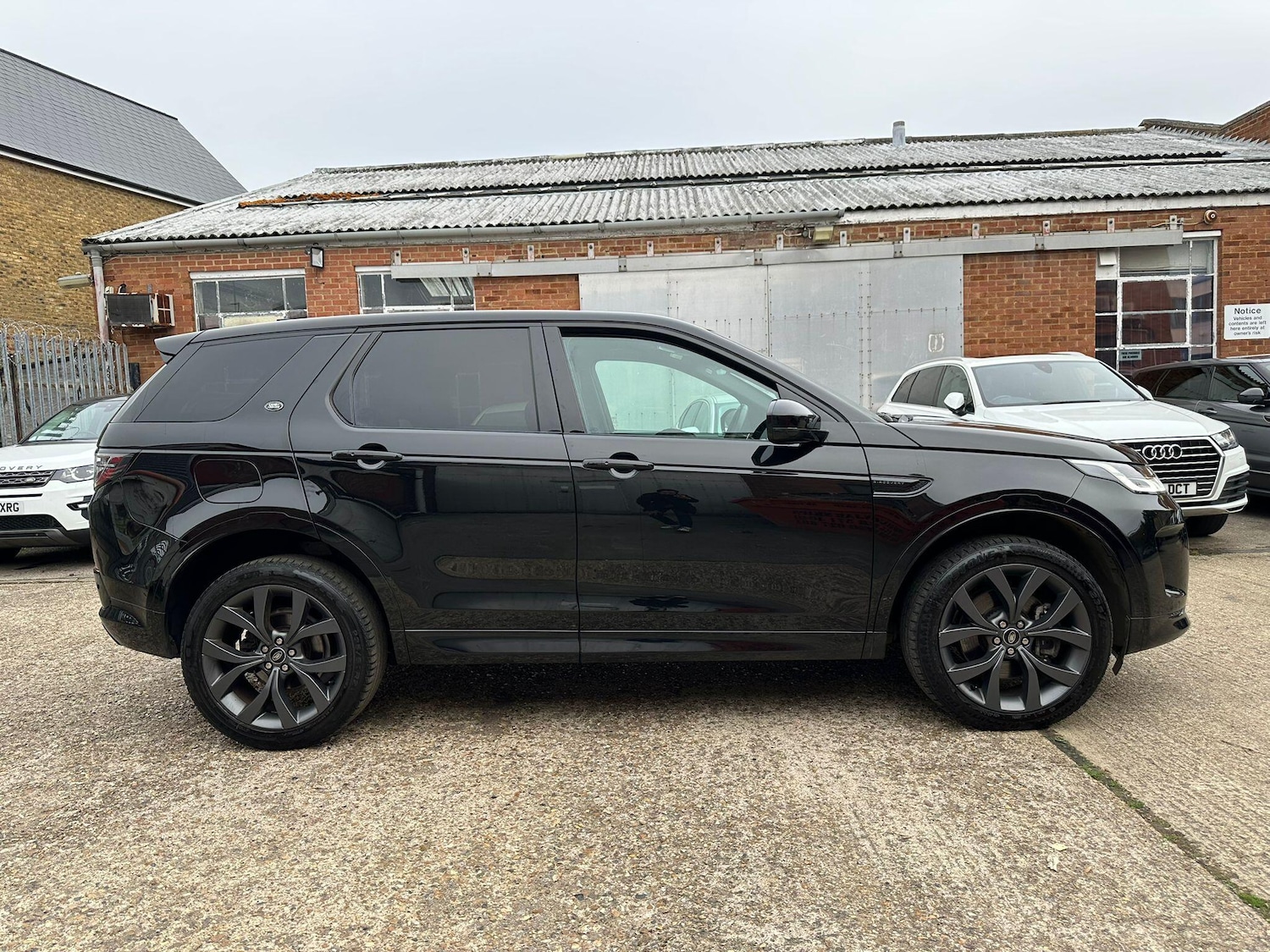 Used Land Rover Discovery Sport 2022 for sale - 78057998: Photo 11