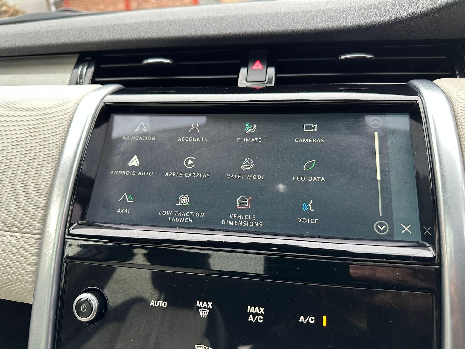 Used Land Rover Discovery Sport 2022 for sale - 78057998: Photo 47