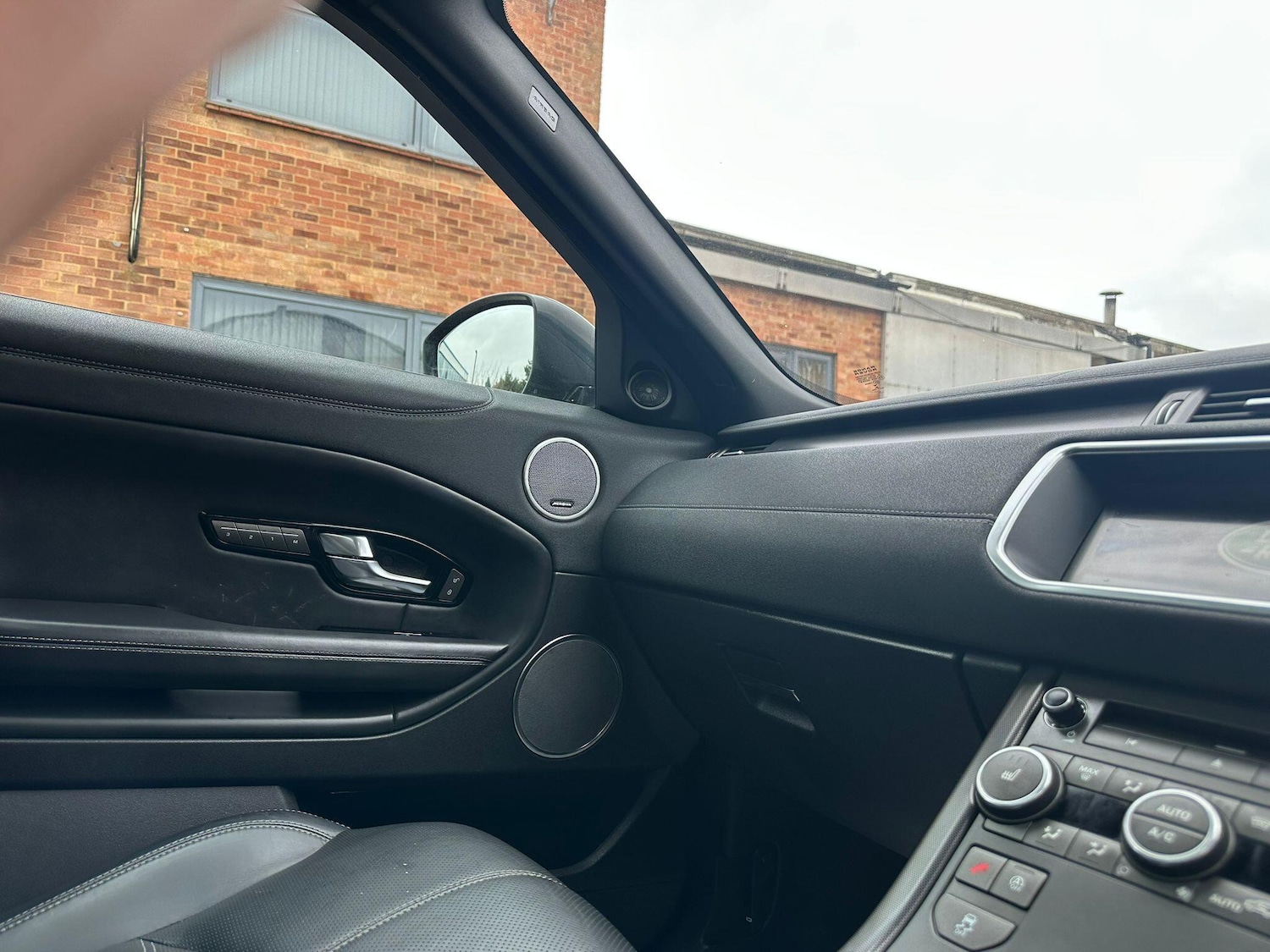 Used Land Rover Range Rover Evoque 2019 for sale - 78007396: Photo 26