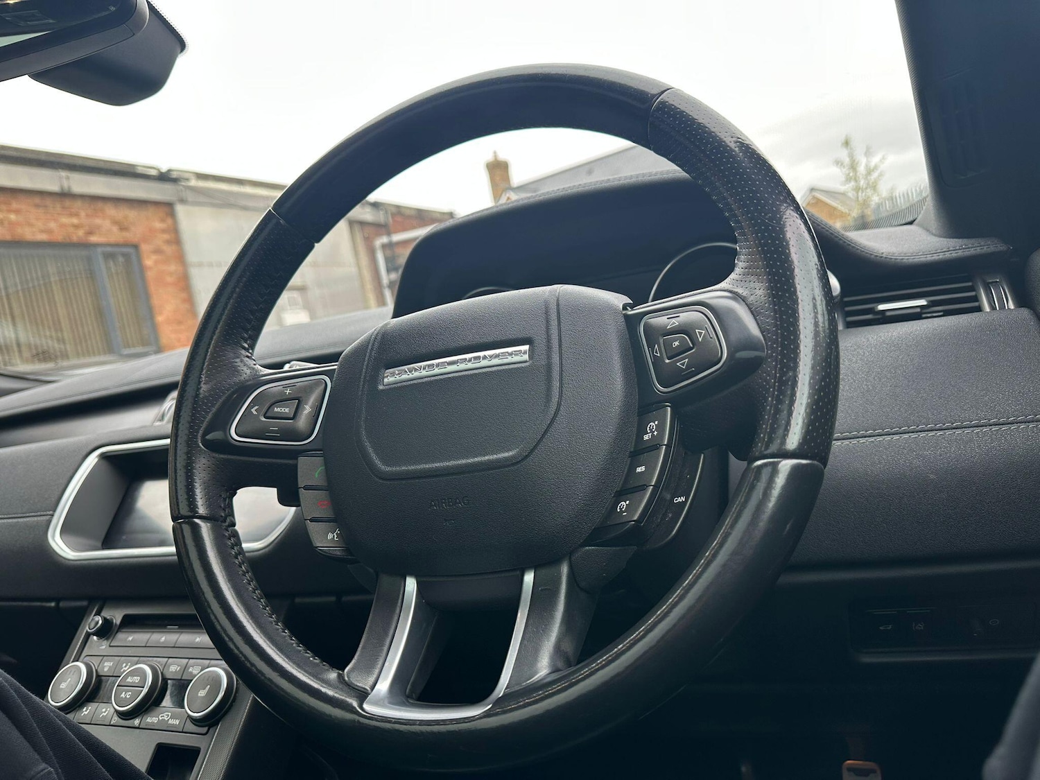 Used Land Rover Range Rover Evoque 2019 for sale - 78007396: Photo 56