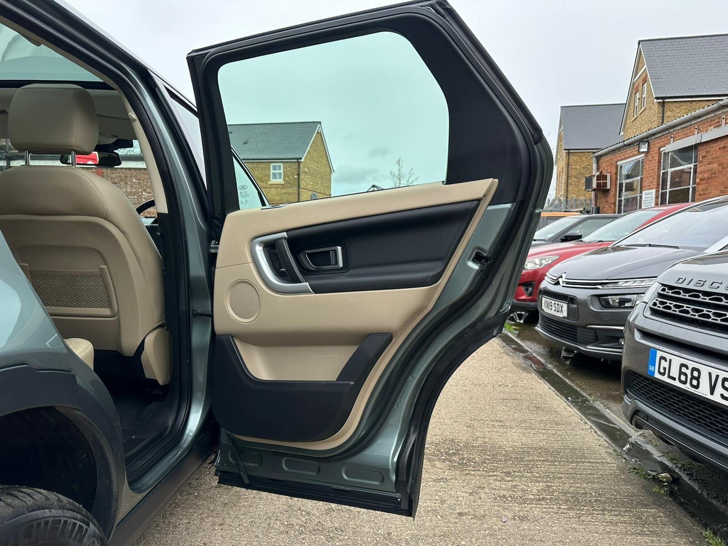 Used Land Rover Discovery Sport 2018 for sale - 77958341: Photo 40