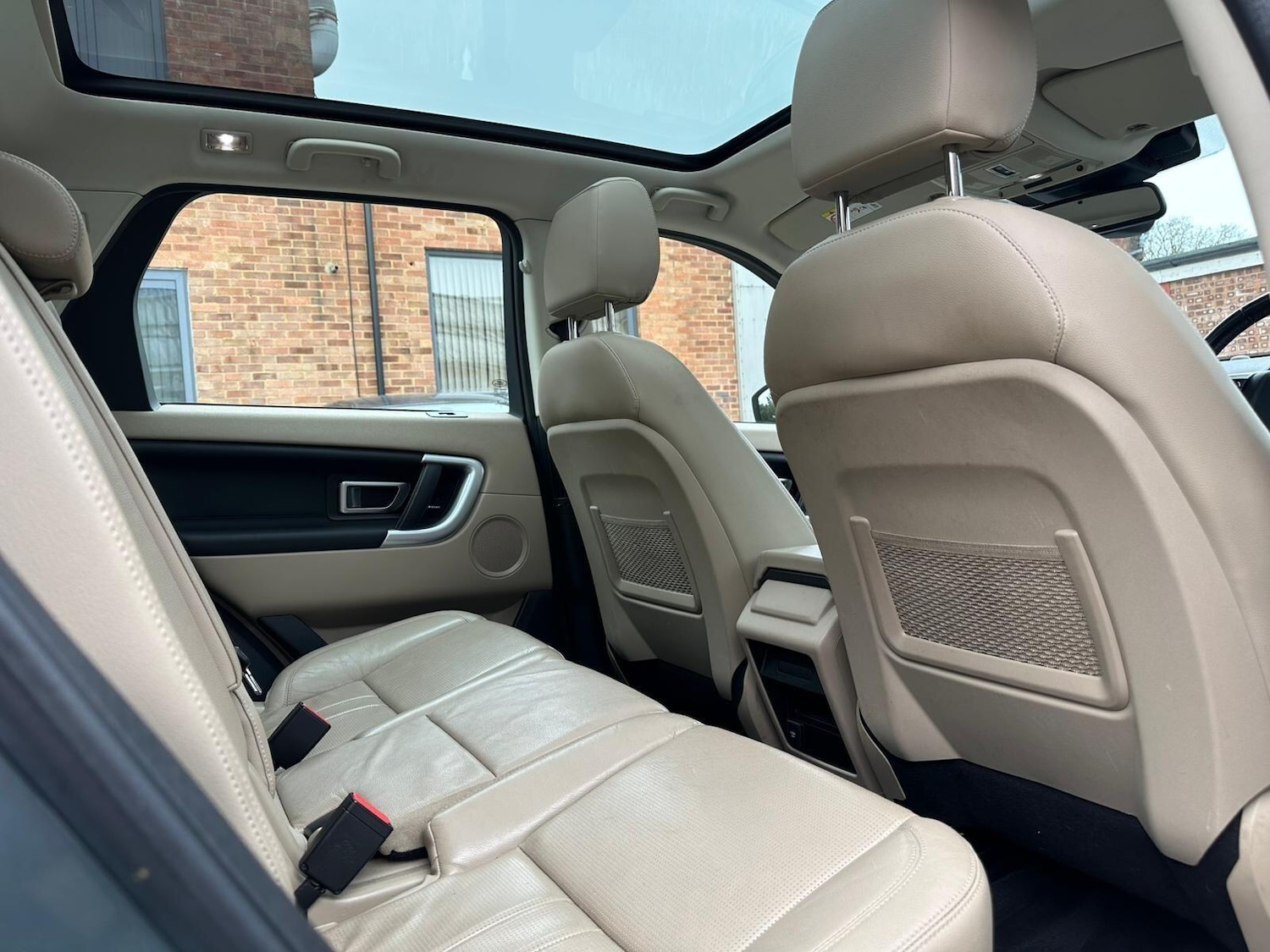 Used Land Rover Discovery Sport 2018 for sale - 77958341: Photo 41