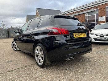 Used Peugeot 308 2018 for sale - 78885819: Photo