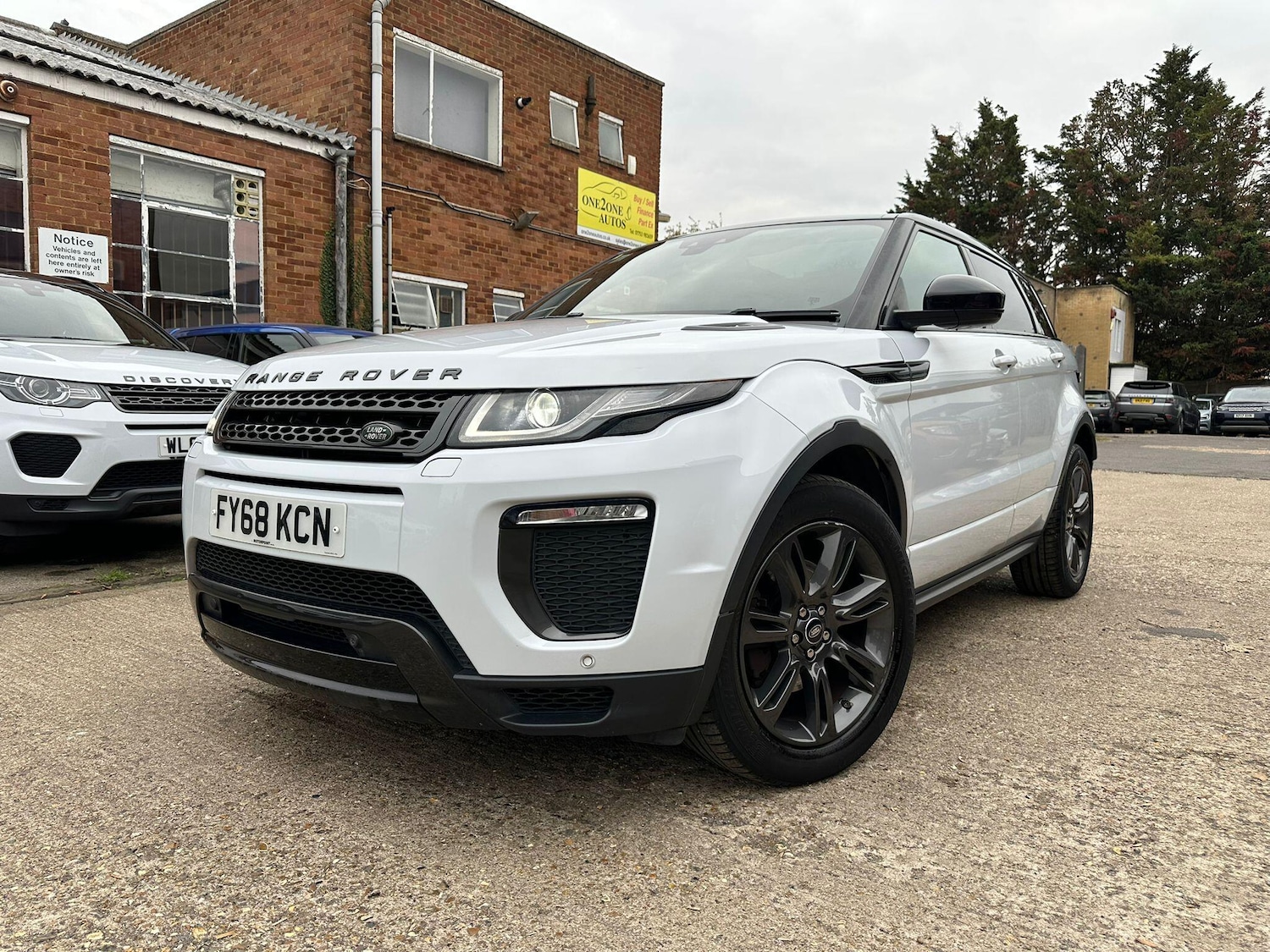 Used Land Rover Range Rover Evoque 2018 for sale - 77091759: Photo 2
