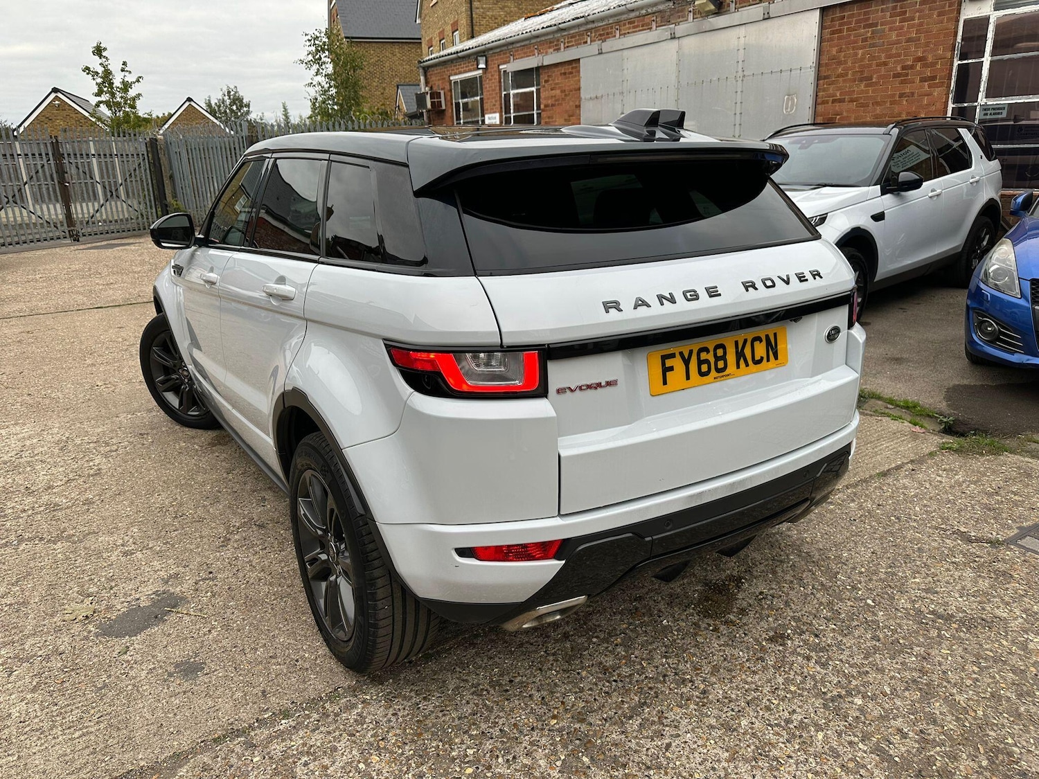 Used Land Rover Range Rover Evoque 2018 for sale - 77091759: Photo 4