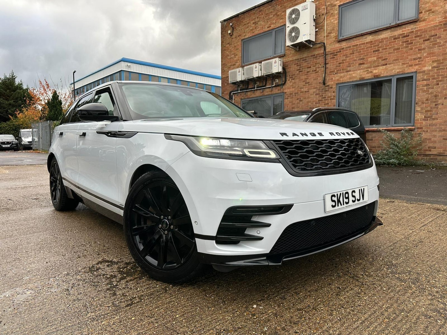 Used Land Rover Range Rover Velar 2019 for sale - 76521975: Photo 1